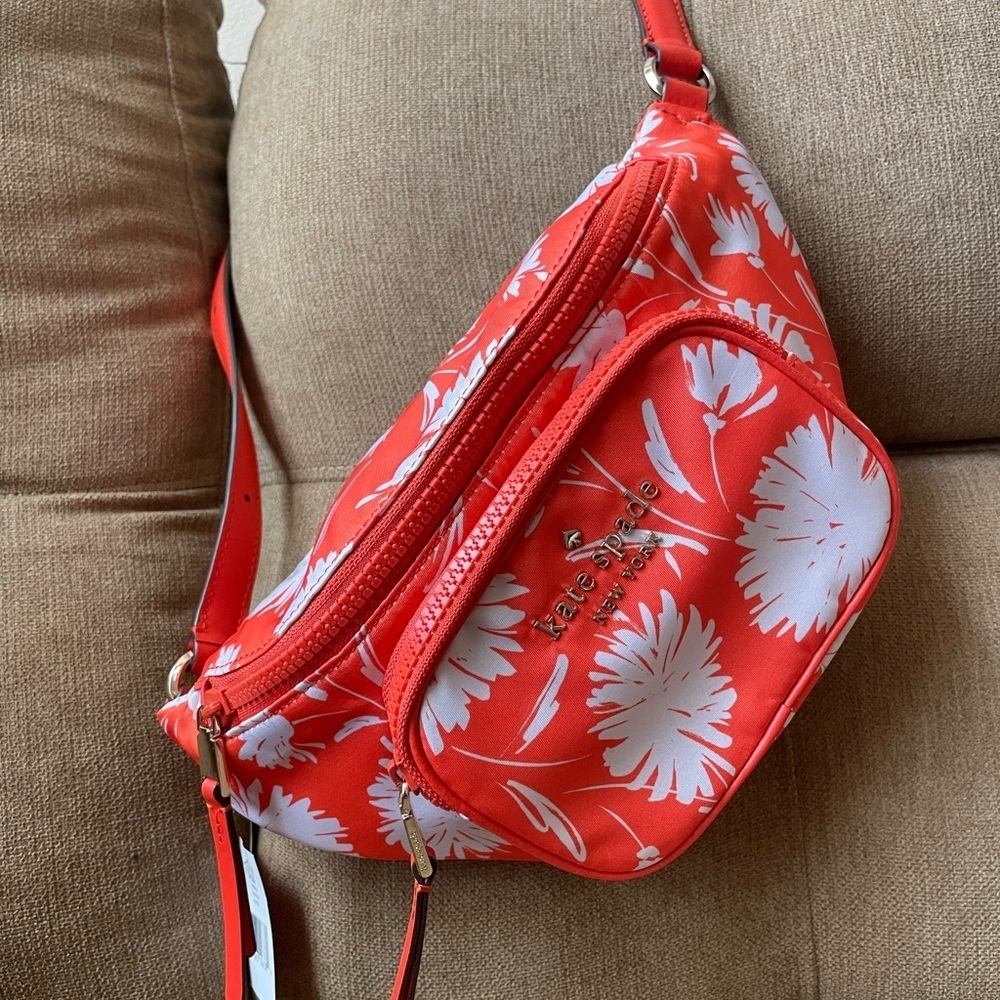 Kate Spade waist belt Fanny Pack versatile orange/ white Sporty carry all - Picture 6 of 6